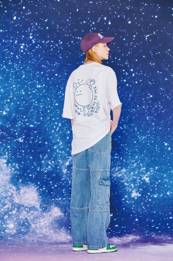 CPGN STUDIO】 Run Smile Embroidery Short Sleeve Tシャツ