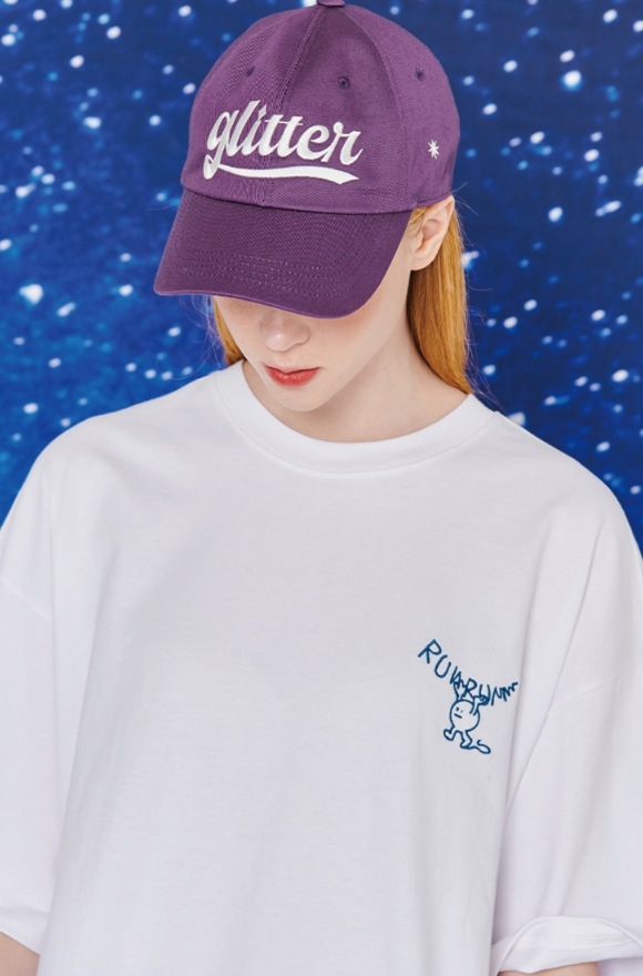 【CPGN STUDIO】Run Smile Embroidery Short Sleeve CPGN STUDIO】 Run Smile Embroidery Short Sleeve Tシャツ