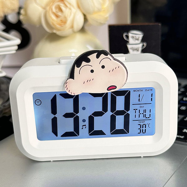 Qoo10] 新型クレヨンしんちゃん目覚まし時計夜光付