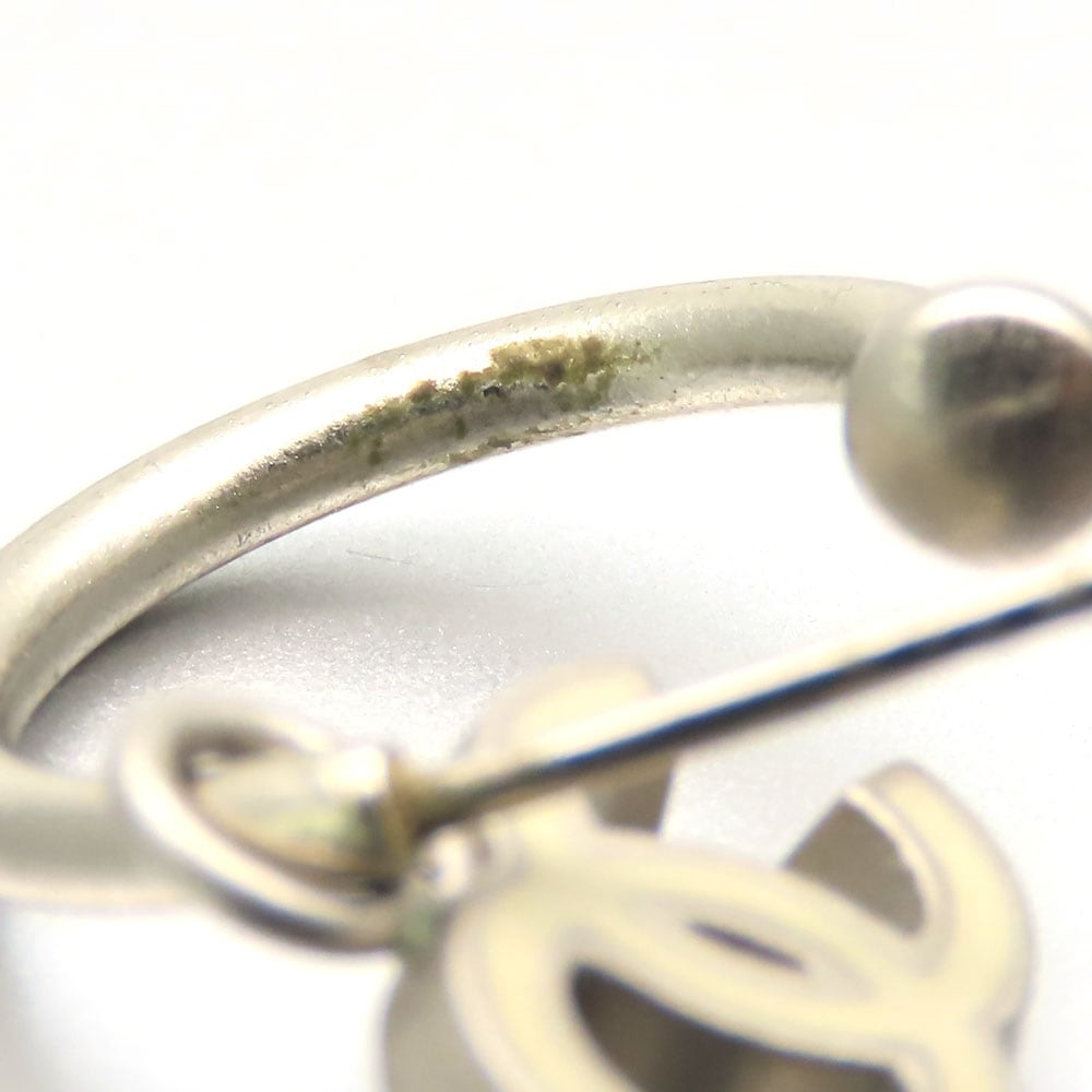 中古 ピアス ココマーク メタル ホワイト シルバー金具 アクセサリー メッキ ハーフループ 06P レディース 女性 中古 ピアス ココマーク メタル ホワイト シルバー金具 アクセサリー メッキ ハーフループ 06P レディース 女性
