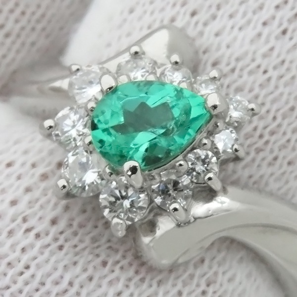 リング 指輪 エメラルド ダイヤモンド リング Pt900 エメラルド ダイヤモンド プラチナシルバー グリーン 緑 10号【中古】 リング 指輪 エメラルド ダイヤモンド リング Pt900 エメラルド ダイヤモンド プラチナシルバー グリーン 緑 10号【中古】