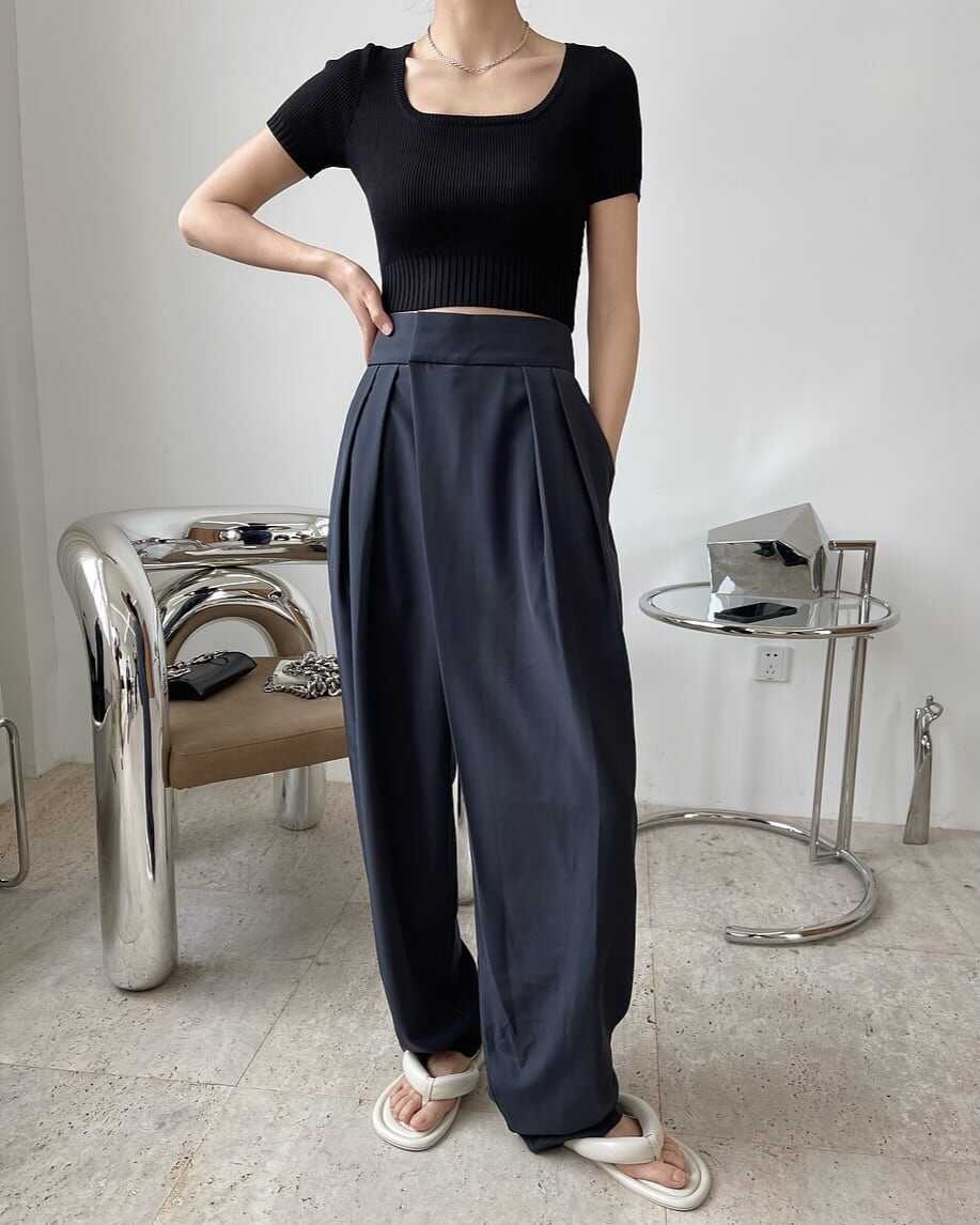 トップス レディース Tシャツ カットソー 袖あり 半袖 Uネック 襟なし リブニット ボディコンシャス タイト クロップ丈 ショート丈 スリム タイト 細身 ストレート スマート かわいい wto0