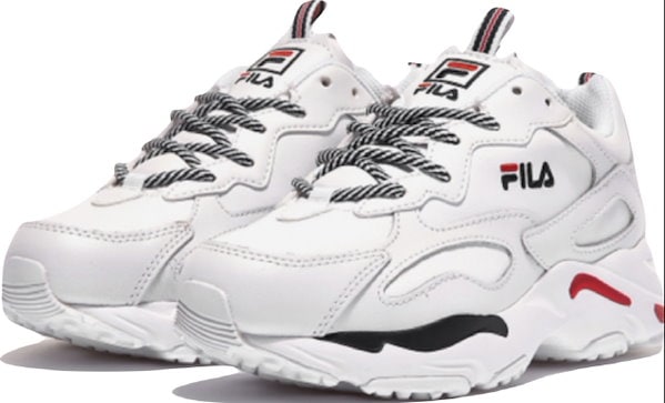Qoo10] フィラ ［期間限定プレゼント］ FILA ジミン