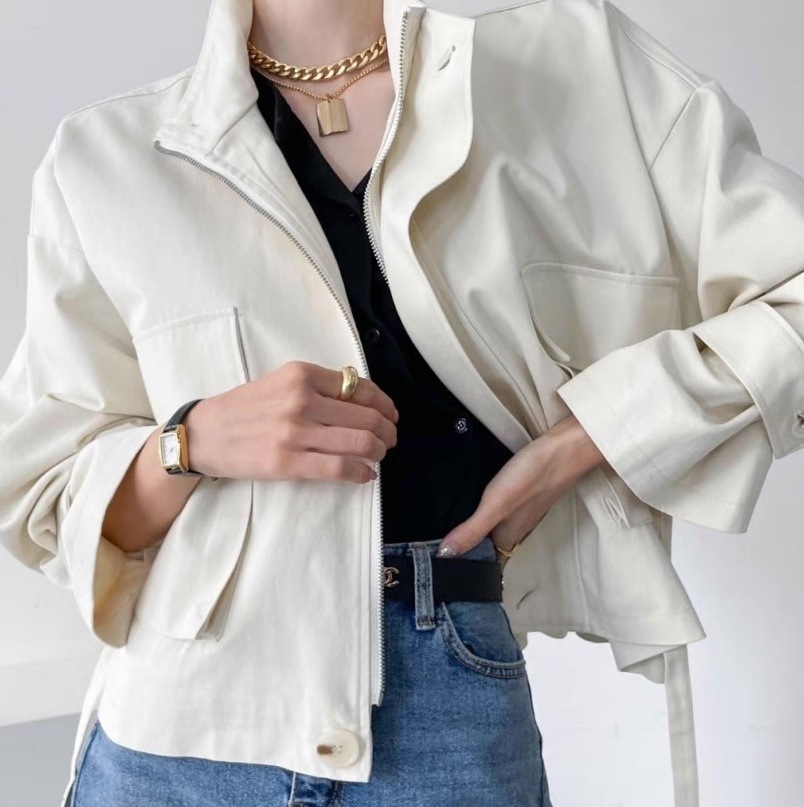 ショートジャケット プルオーバー ショート丈 ドロスト ショートトレンチ バックコンシャス 黒 ブラック 白 ホワイト ベージュ 韓国 オルチャン レディース スタンドカラー ギャザー ショートジャケット プルオーバー ショート丈 ドロスト ショートトレンチ バックコンシャス 黒 ブラック 白 ホワイト ベージュ 韓国 オルチャン レディース スタンドカラー ギャザー