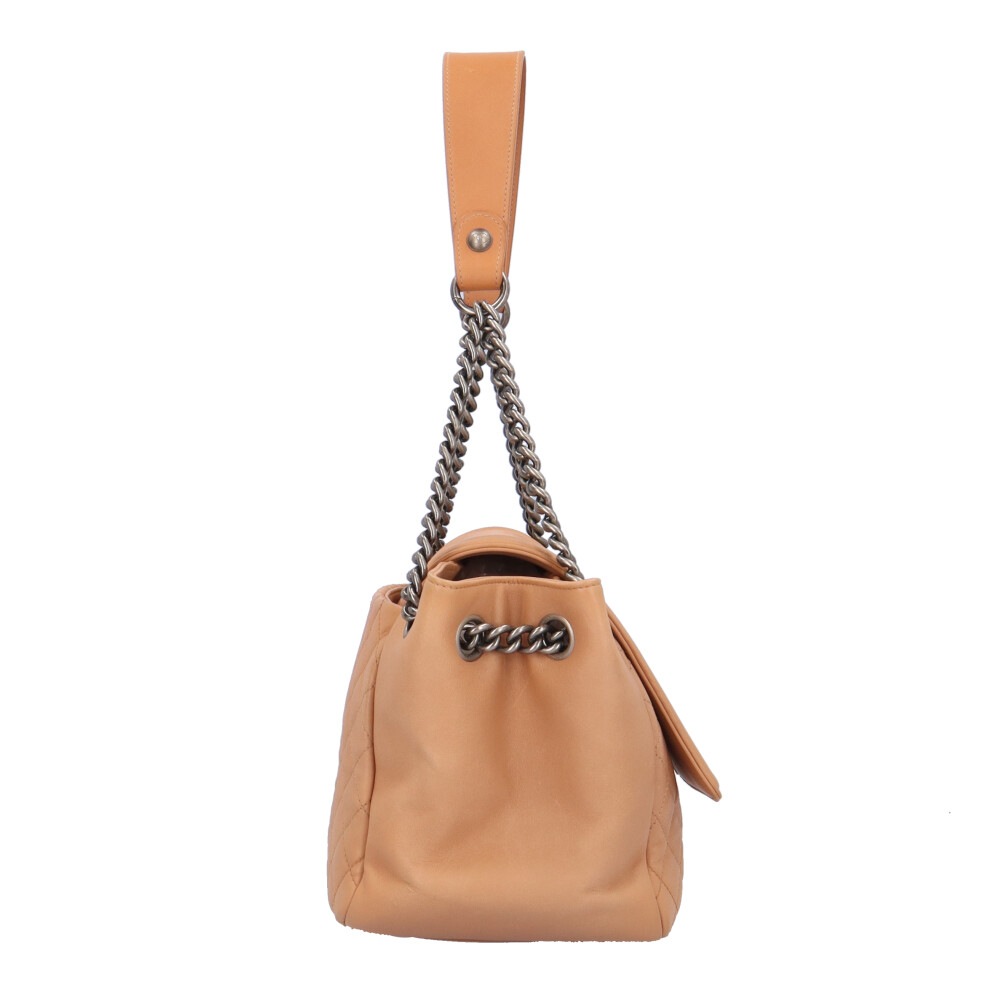 シャネル ボーイシャネル ショルダーバッグ レザー ベージュ CHANEL 中古 シャネル ボーイシャネル ショルダーバッグ レザー ベージュ CHANEL 中古