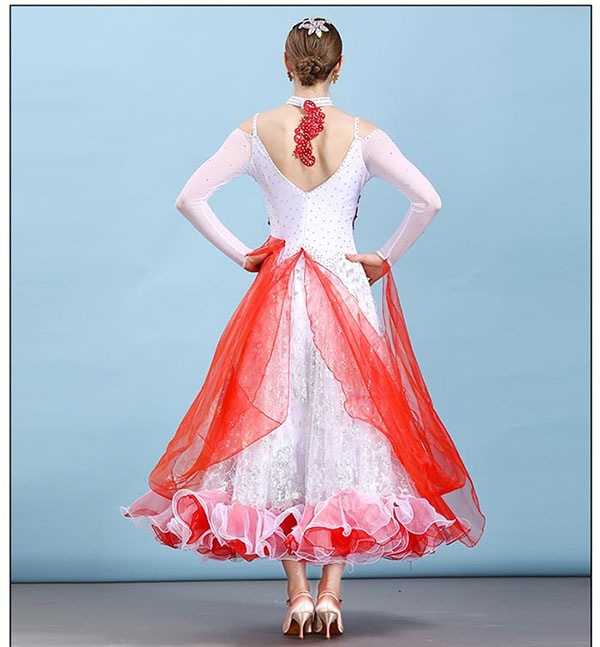 スタンダードドレス★競技会・発表会・デモにオススメな華やかデザイン✨ スタンダードドレス☆競技会・発表会・デモにオススメな華やかデザイン