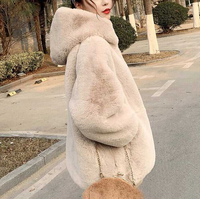 アウター コート おすすめ 人気 流行り トレンド おしゃれ お洒落 激安 安い プチプラ フーデッドコート ムートン風コート ボア ジャケット オーバーサイズ ミドル丈 フード lout0 アウター コート おすすめ 人気 流行り トレンド おしゃれ お洒落 激安 安い プチプラ フーデッドコート ムートン風コート ボア ジャケット オーバーサイズ ミドル丈 フード lout0