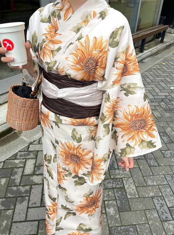 【急速発送】和服浴衣女性伝統正装スタイル純綿生地観光撮影和服秋の万能アイテム 【急速発送】和服浴衣女性伝統正装スタイル純綿生地観光撮影和服秋の万能アイテム