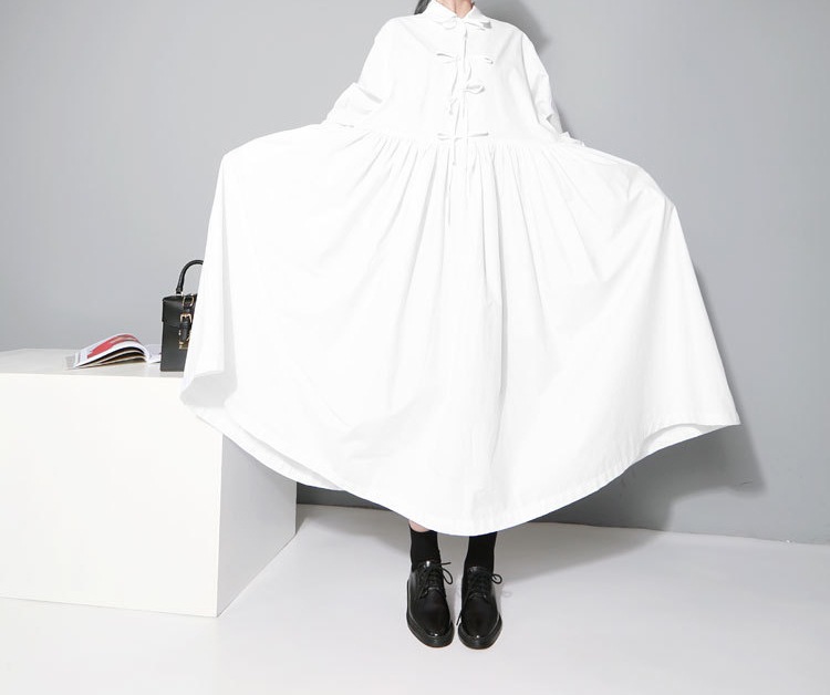 ドレス 袖あり ゆったり プルオーバー きれいめ 2022 大人 上品 お洒落 かっこいい 大人女子 こなれ感 クール モード系 モダン 主役級 存在感 抜け感 オールマッチ ハイエンド ニッチ