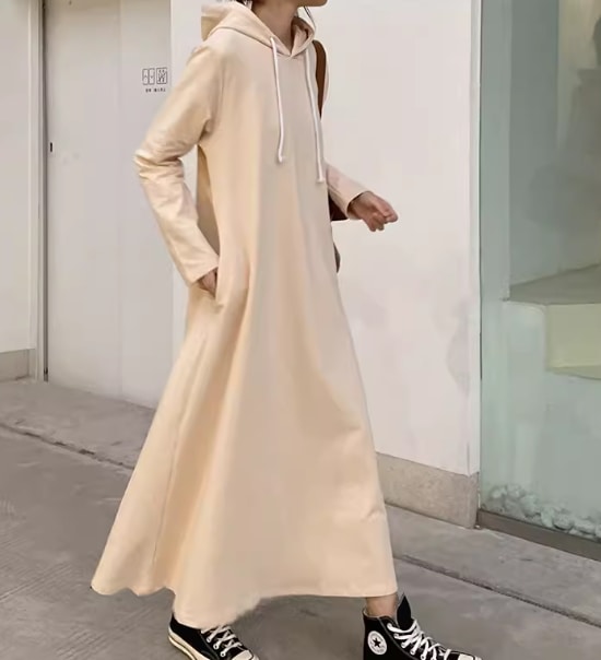 スウェット風 レディース ワンピース プルオーバー スウェットワンピース ロング 長袖 Aライン フード コットン かわいい 大人可愛い きれいめ シンプル カジュアル 上品 おしゃれ レトロ ラフ