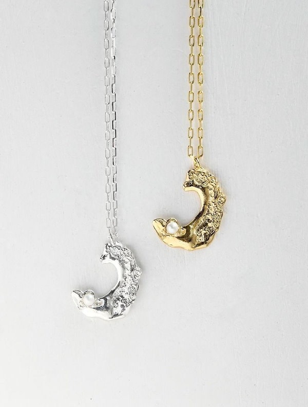 【a.neujac】The Pearl on the Sand necklace ★ ジョングク着用 Qoo10] a.neujac 【a.neujac】 The Pearl