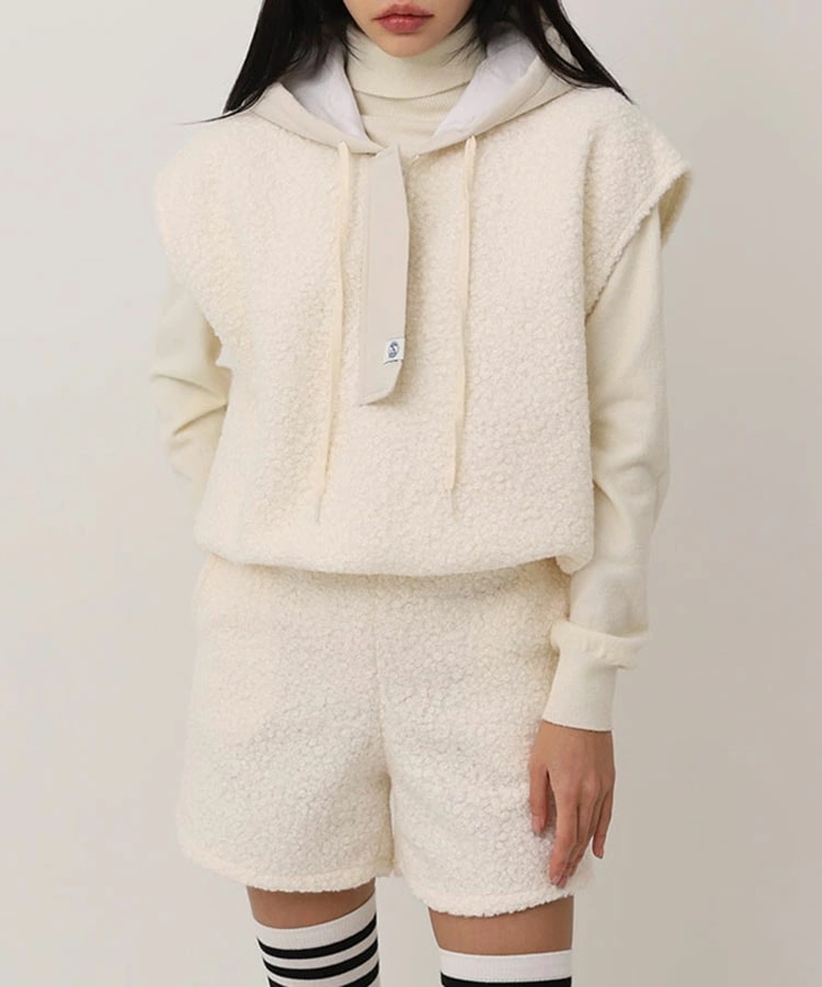 ゴルフウェア ベスト ボア レディース 韓国 防寒 秋 冬 秋冬 フード フリース あったか 暖かい キルティング 異素材 韓国ゴルフウェア 黒 白 ブラウン おしゃれ シンプル フーディー ゴルフ女 ゴルフウェア ベスト ボア レディース 韓国 防寒 秋 冬 秋冬 フード フリース あったか 暖かい キルティング 異素材 韓国ゴルフウェア 黒 白 ブラウン おしゃれ シンプル フーディー ゴルフ女