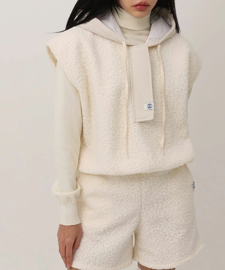 ゴルフウェア ベスト ボア レディース 韓国 防寒 秋 冬 秋冬 フード フリース あったか 暖かい キルティング 異素材 韓国ゴルフウェア 黒 白 ブラウン おしゃれ シンプル フーディー ゴルフ女 ゴルフウェア ベスト ボア レディース 韓国 防寒 秋 冬 秋冬 フード フリース あったか 暖かい キルティング 異素材 韓国ゴルフウェア 黒 白 ブラウン おしゃれ シンプル フーディー ゴルフ女