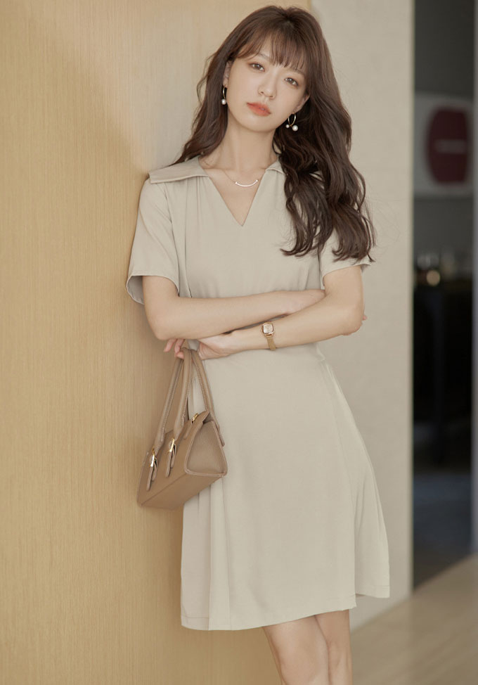 半袖ワンピース レディース Vネック ワンピース 膝上 ショート丈 ミニ丈ワン シンプル ゆったり かわいい おしゃれ カジュアル きれいめ 上品 エレガント 通勤 通勤 春夏