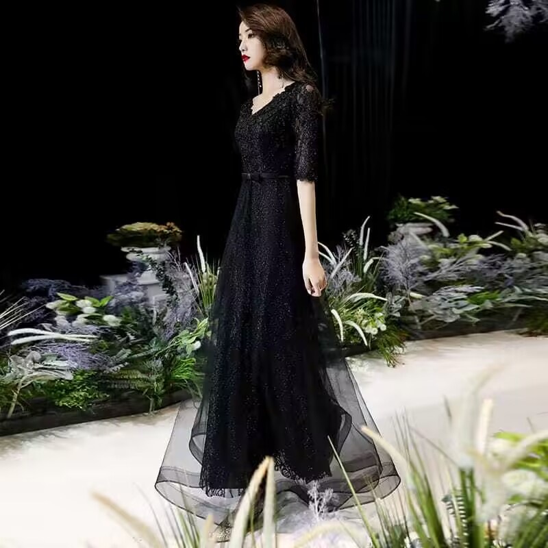 2023新作 ロングドレス 演奏会 結婚式 母親 結婚式 大きいサイズ ワンピース 黒 ブラック Vネック 半袖 五分袖 ステージ おしゃれ 2023新作 ロングドレス 演奏会 結婚式 母親 結婚式 大きいサイズ ワンピース 黒 ブラック Vネック 半袖 五分袖 ステージ おしゃれ