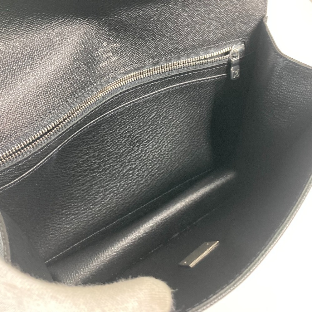 セカンドバッグ M30782 セレンガ タイガ カバン クラッチバッグ ストラップ付 タイガレザー ブラック