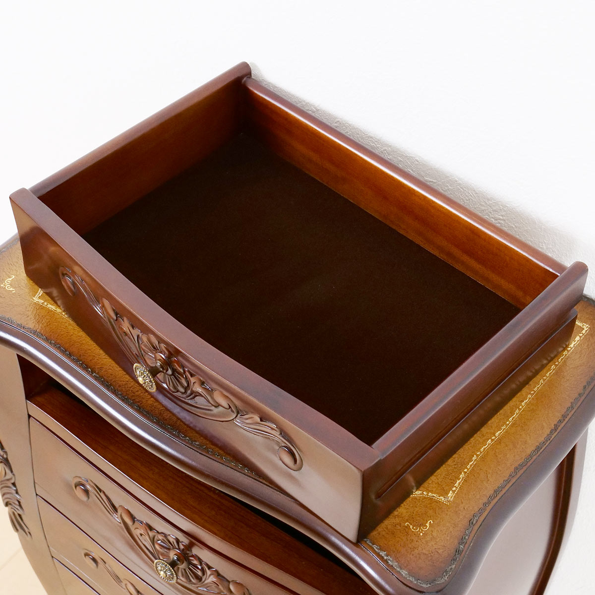 チェスト 4段 コモ キャビネット 手彫り ロココ調 猫脚 収納 家具 天然木 完成品 リビングボード サイドキャビネット 木製 引き出し ホワイト ブラウン