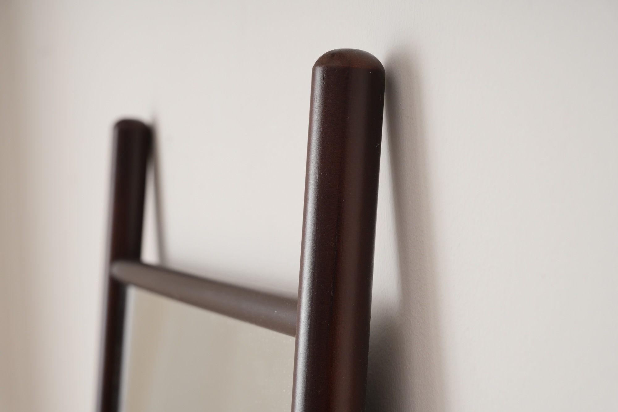 【国内即発送】435 全身鏡 鏡 姿見 スタンドミラー ミラー 立て掛け 壁掛け かがみ 大きいミラー 161×45cm 鏡高さ115×幅38.5cm レトロ パイン材 お洒落 モダン お店 おしゃれ 【国内即発送】435 全身鏡 鏡 姿見 スタンドミラー ミラー 立て掛け 壁掛け かがみ 大きいミラー 161×45cm 鏡高さ115×幅38.5cm レトロ パイン材 お洒落 モダン お店 おしゃれ