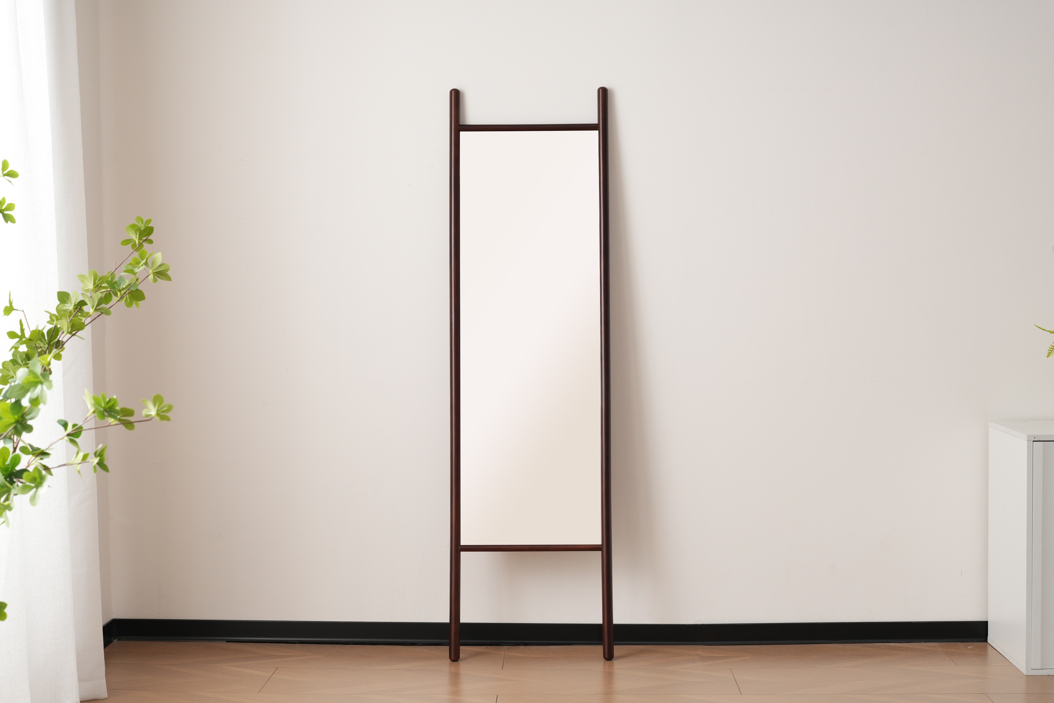 【国内即発送】435 全身鏡 鏡 姿見 スタンドミラー ミラー 立て掛け 壁掛け かがみ 大きいミラー 161×45cm 鏡高さ115×幅38.5cm レトロ パイン材 お洒落 モダン お店 おしゃれ 【国内即発送】435 全身鏡 鏡 姿見 スタンドミラー ミラー 立て掛け 壁掛け かがみ 大きいミラー 161×45cm 鏡高さ115×幅38.5cm レトロ パイン材 お洒落 モダン お店 おしゃれ