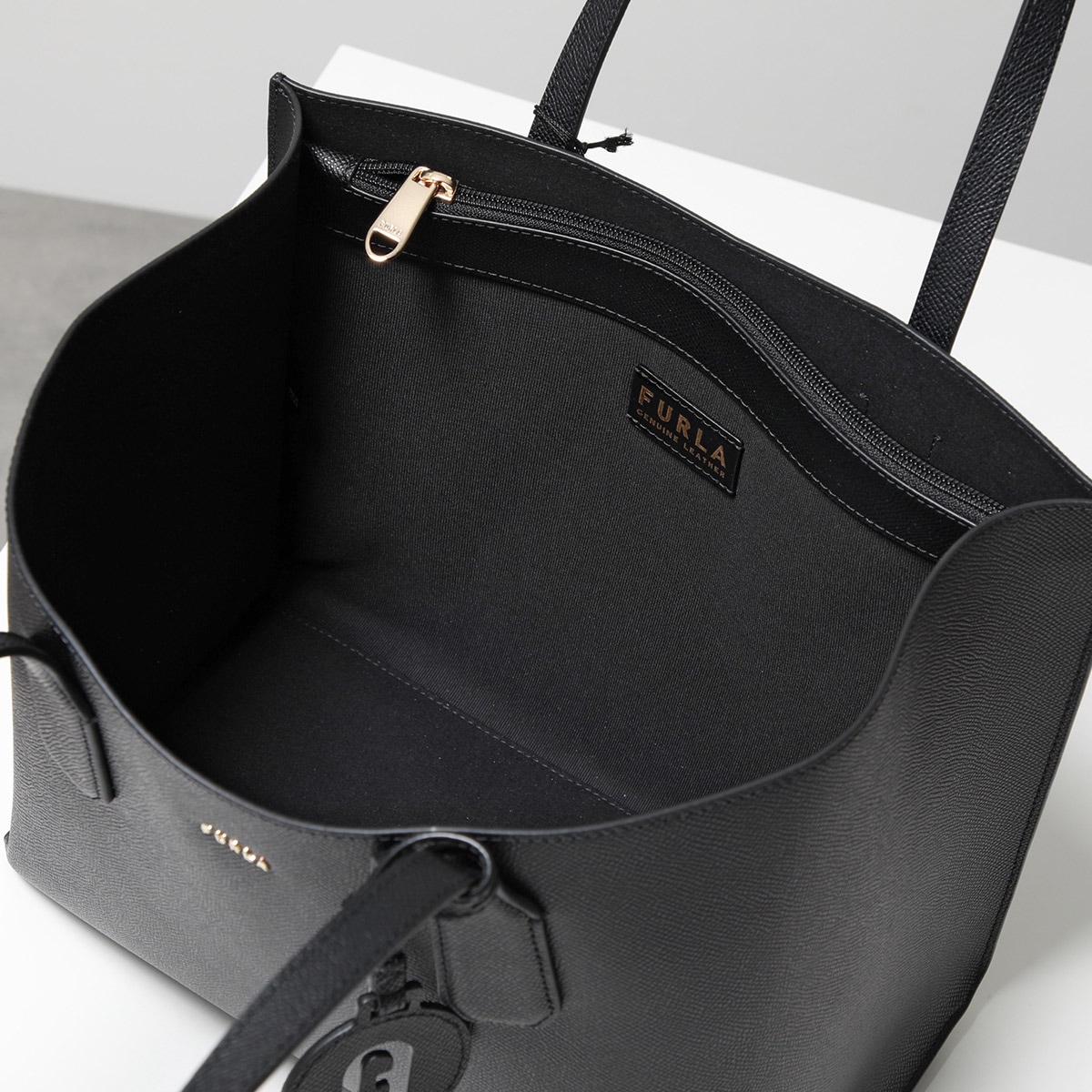 Furla フルラ トートバッグ CLASSIC クラシック WB01627 BX0306 レディース レザー ハンドバッグ 鞄 カラー2色 【mega】