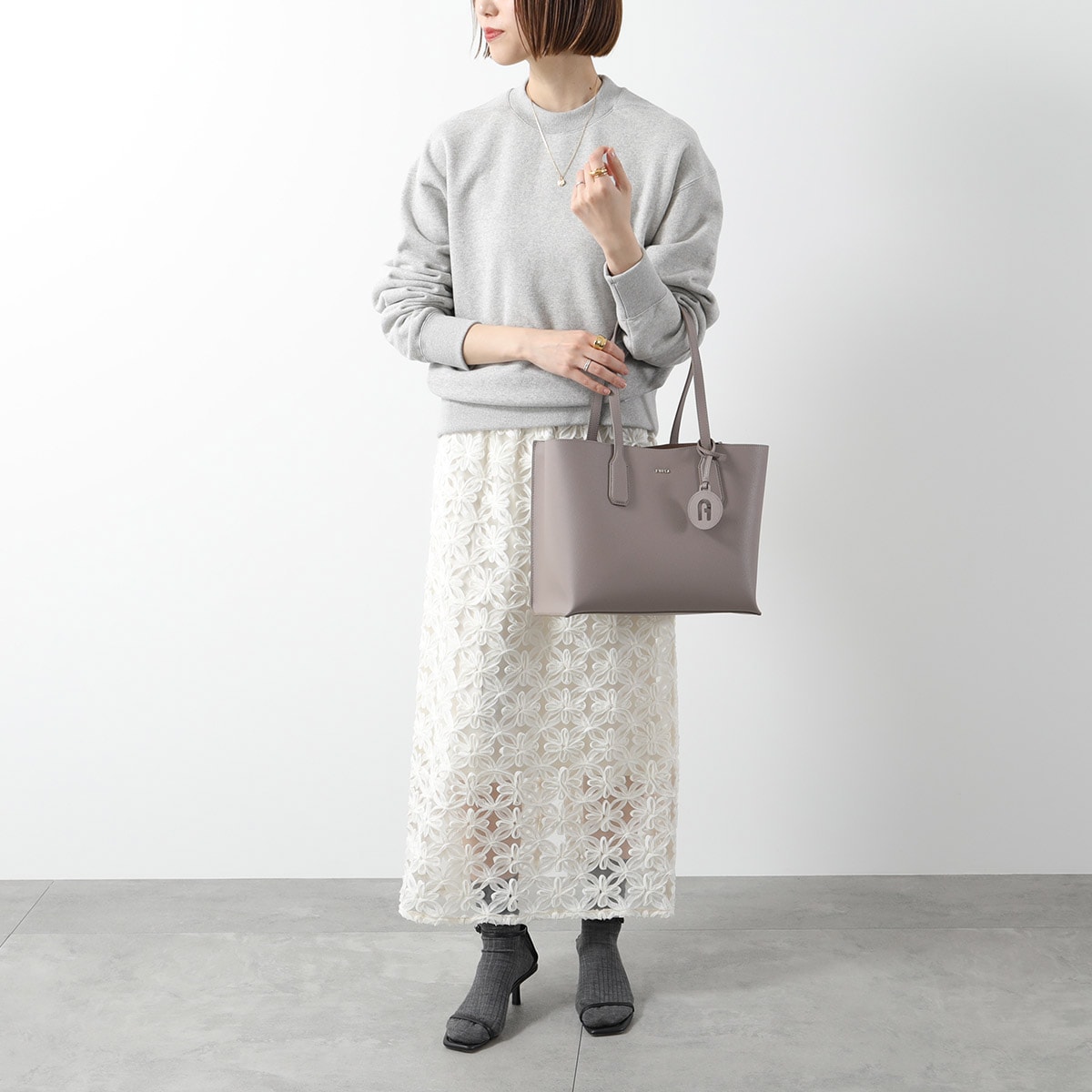 Furla フルラ トートバッグ CLASSIC クラシック WB01627 BX0306 レディース レザー ハンドバッグ 鞄 カラー2色 【mega】