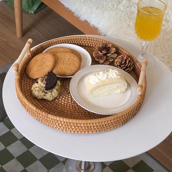 Qoo10] トレー トレイ ラタン 円形 丸型 お盆