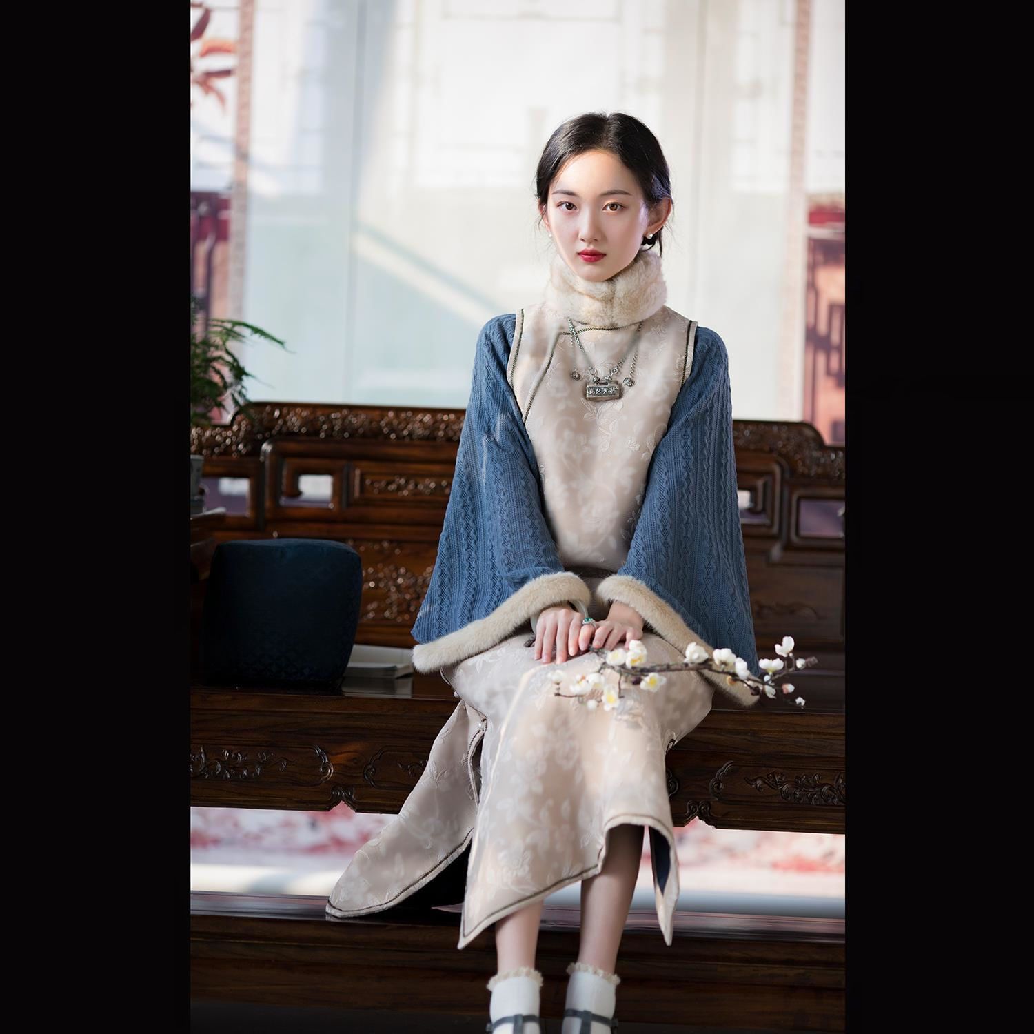 2025冬レトロフェイクツーピースキルティングウール衿逆大袖気質暖かいチャイナドレス改良版ワンピース 母の日 母の日-0008572 2025冬レトロフェイクツーピースキルティングウール衿逆大袖気質暖かいチャイナドレス改良版ワンピース 母の日 母の日-0008572