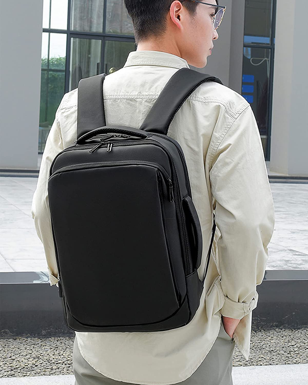 【本日限定価格】 ビジネスリュック 黒 シンプルなデザイン カバン 旅行 出張 充電ポート通勤 US