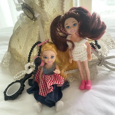 Qoo10] バービー ベビードール ワンピース 人形キーリング