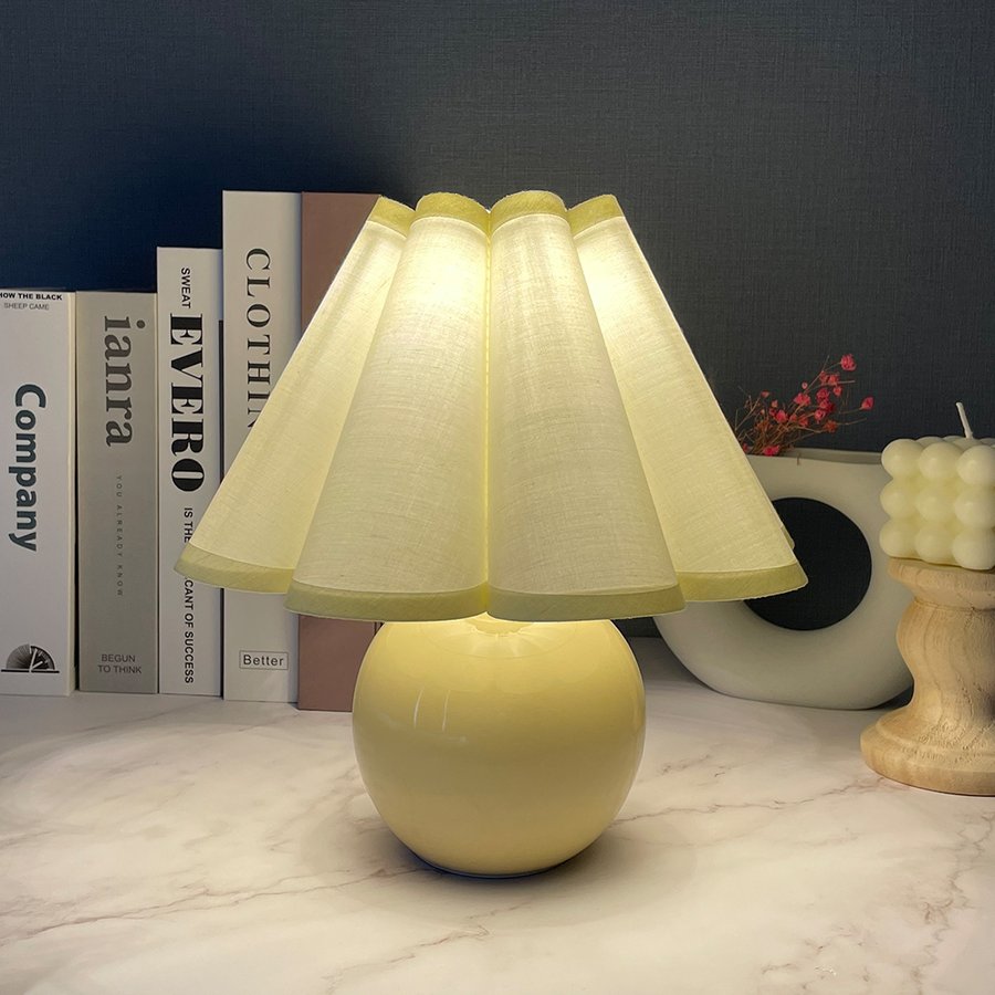 メガ割韓国 プリーツ シェードランプ 卓上 コンパクト 小型 コンセント ベージュ 木目調 間接照明935987