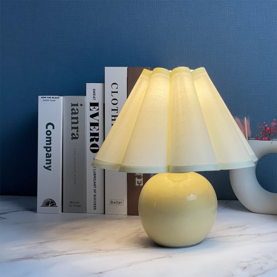 メガ割韓国 プリーツ シェードランプ 卓上 コンパクト 小型 コンセント ベージュ 木目調 間接照明935987