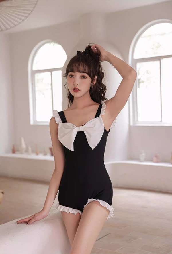 ワンピース水着 水着 2点セット 袖なし フリル ビッグリボン ワイヤーなし パッド付 レディース 着瘦せ シンプル セクシー 写真映え 撮影用 海 夏 サマー プール リゾート かわいい 旅行 温泉