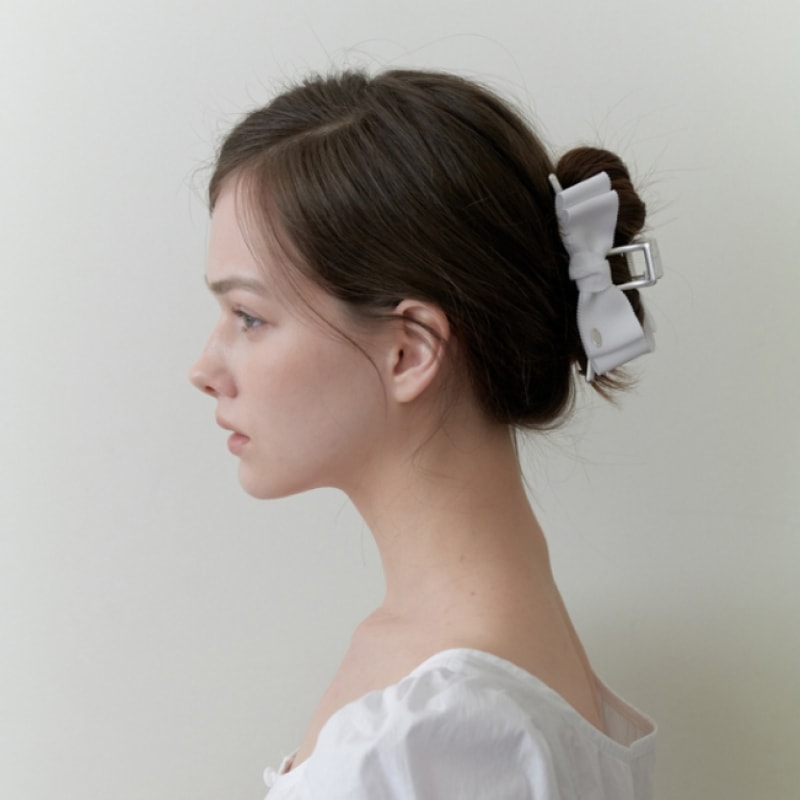 キンダベイビークラシックリボンシルバークロー-ホワイト キンダベイビークラシックリボンシルバークロー-ホワイト