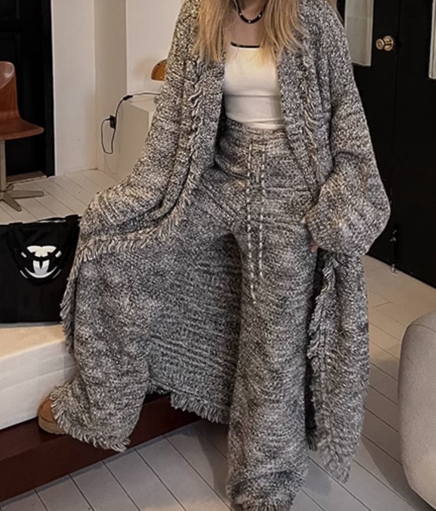 ボトムス パンツ アウター ロング丈 長袖 かわいい 大人可愛い きれいめ シンプル カジュアル 大人 上品 おしゃれ お洒落 大人女子 こなれ感 個性的 主役級 存在感 美容師