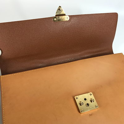お値下げ⭐︎LOUIS VUITTON/セルヴィエットクラド/ビジネスバッグ LOUIS VUITTON ルイヴィトンモノグラム セルヴィエットビジネス