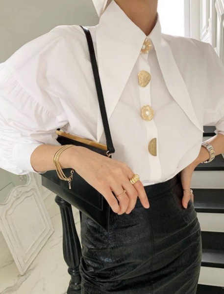 レディース シャツ ブラウス 7分袖 ボリューム袖 ドロップショルダー 襟付き 角襟 フェミニン シフォン 薄手 ビジュー きれいめ 上品 おしゃれ かっこいい レトロ 個性的 クール モード系 レディース シャツ ブラウス 7分袖 ボリューム袖 ドロップショルダー 襟付き 角襟 フェミニン シフォン 薄手 ビジュー きれいめ 上品 おしゃれ かっこいい レトロ 個性的 クール モード系