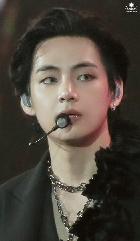 Qoo10] justLoveR. [just LoveR.] BTS V