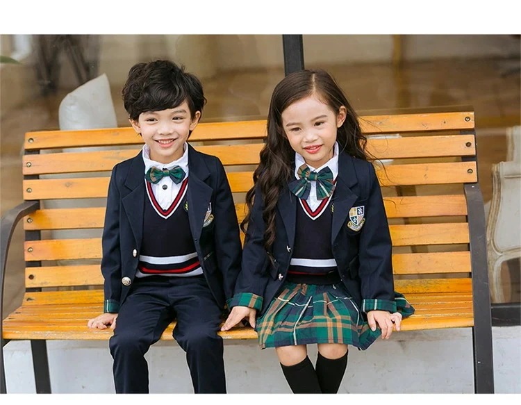 レア商品 男の子 スーツ 子供 フォーマルスーツ 男の子 スーツ 5点セット 七五三 子供スーツ ジャケット ベスト ズボン ブローチ 蝶ネクタイ スーツ フォーマル キッズスーツ 入学式 卒業式 レア商品 男の子 スーツ 子供 フォーマルスーツ 男の子 スーツ 5点セット 七五三 子供スーツ ジャケット ベスト ズボン ブローチ 蝶ネクタイ スーツ フォーマル キッズスーツ 入学式 卒業式