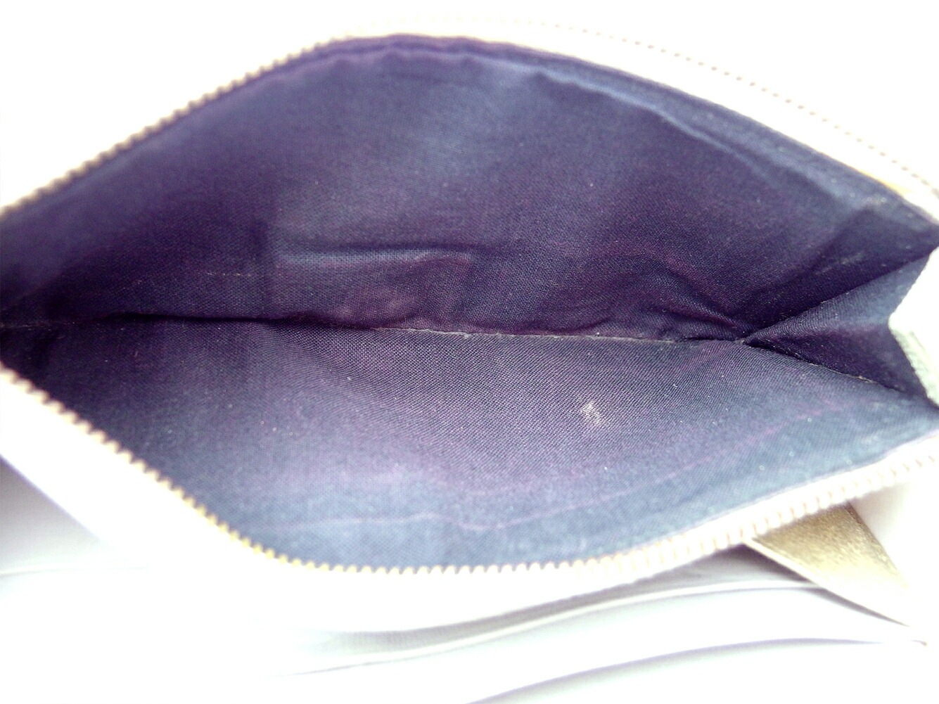 長財布 ファスナー付き 財布 クラシックマネー ザマネー ゴールド グレー 灰色 中古