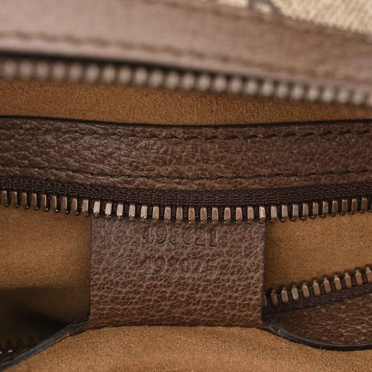 GGスプリーム ミスティックキャット バックパック グレージュ系 495621 ユニセックス GGスプリームキャンバス リュック・デイパック Aランク 中古 銀蔵