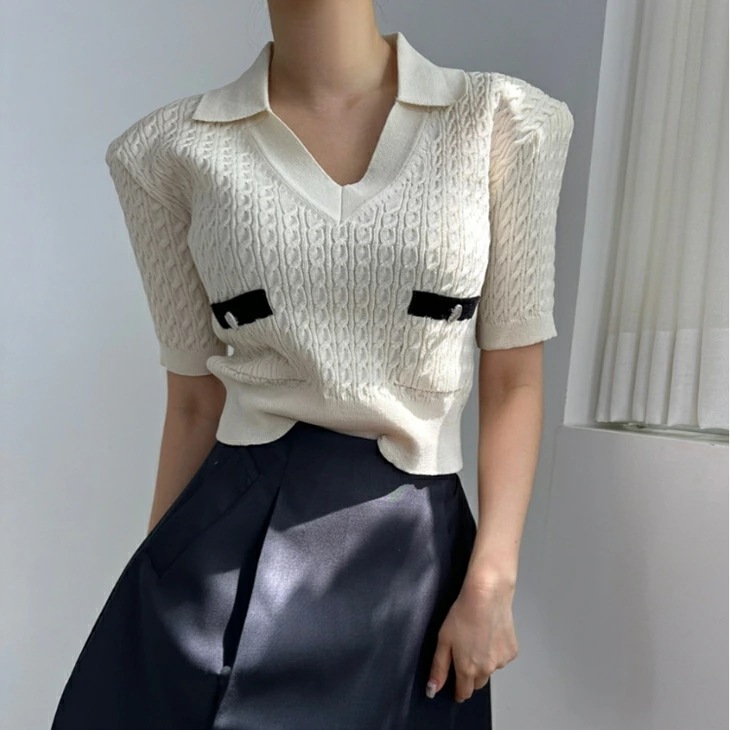【2025新作 急速出荷】半袖 ニット セーター レディース 春 夏 トップス ラベル Vネック 半袖セーター 半袖トップス サマーニット ニットトップス カジュアル お洒落 韓国ファッション 【2025新作 急速出荷】半袖 ニット セーター レディース 春 夏 トップス ラベル Vネック 半袖セーター 半袖トップス サマーニット ニットトップス カジュアル お洒落 韓国ファッション