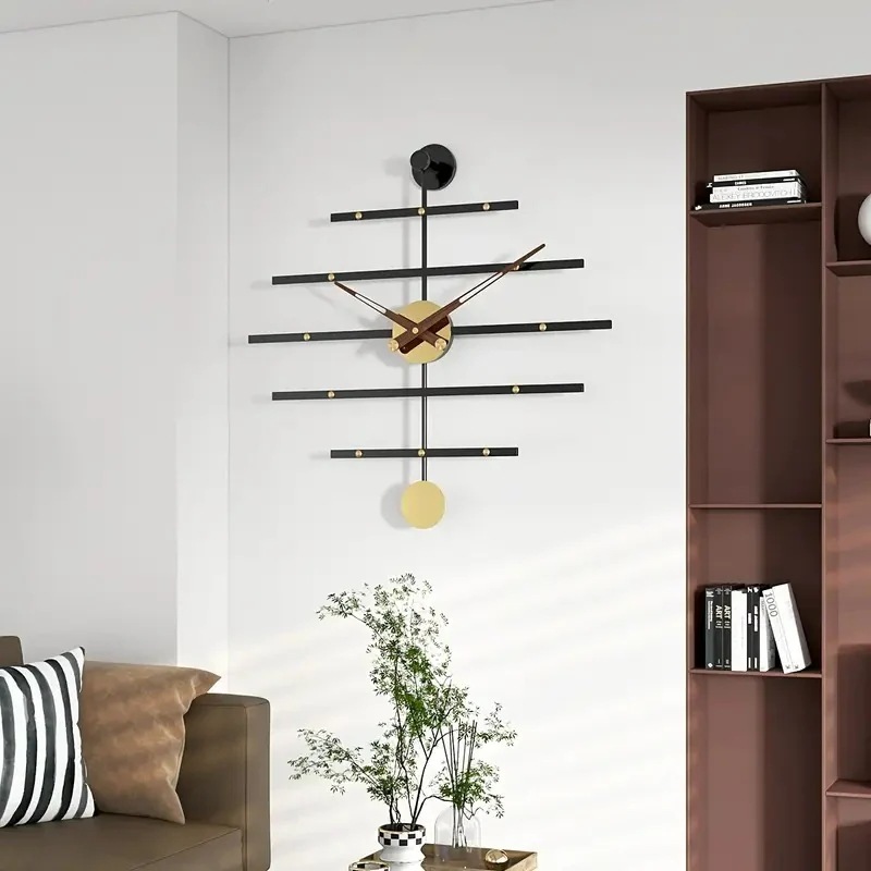 壁掛け時計 モダン ヨーロピアンデザイン メタルフレーム サイレント 静音 リビング インテリア モダン シンプル お洒落 スタイリッシュ 4-7