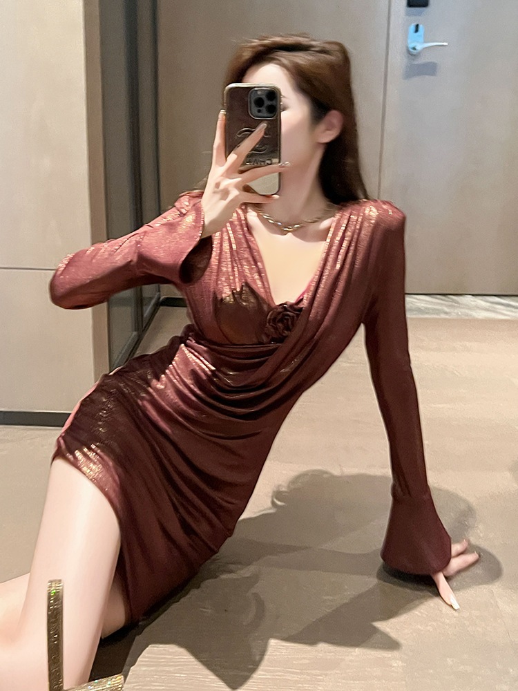 【JY.上品】 2025秋 ショートワンピース 皺 タイト vネック セクシー パーティードレス 着痩せ 大人 お呼ばれ 同窓会 披露宴 卒業式 結婚式 ウェディング 二次会 成人式 【JY.上品】 2025秋 ショートワンピース 皺 タイト vネック セクシー パーティードレス 着痩せ 大人 お呼ばれ 同窓会 披露宴 卒業式 結婚式 ウェディング 二次会 成人式