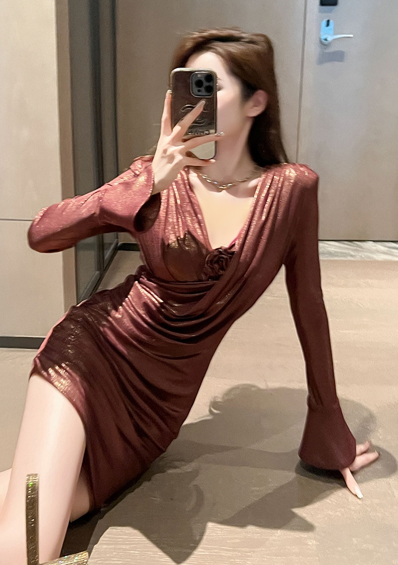 【JY.上品】 2025秋 ショートワンピース 皺 タイト vネック セクシー パーティードレス 着痩せ 大人 お呼ばれ 同窓会 披露宴 卒業式 結婚式 ウェディング 二次会 成人式 【JY.上品】 2025秋 ショートワンピース 皺 タイト vネック セクシー パーティードレス 着痩せ 大人 お呼ばれ 同窓会 披露宴 卒業式 結婚式 ウェディング 二次会 成人式