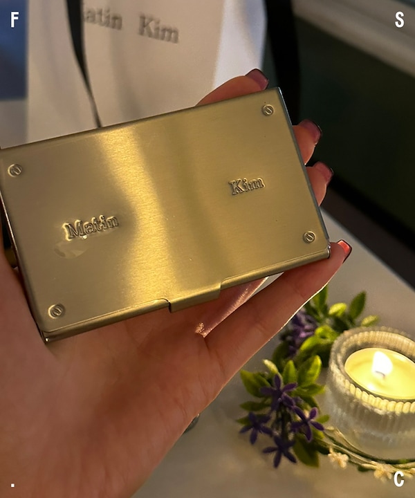 Matin Kim美品☆名刺入れ メタルプレート付 ヒョウ柄 カードケース 人気 Malin Kim ヒョウ柄名刺入れ - メルカリ