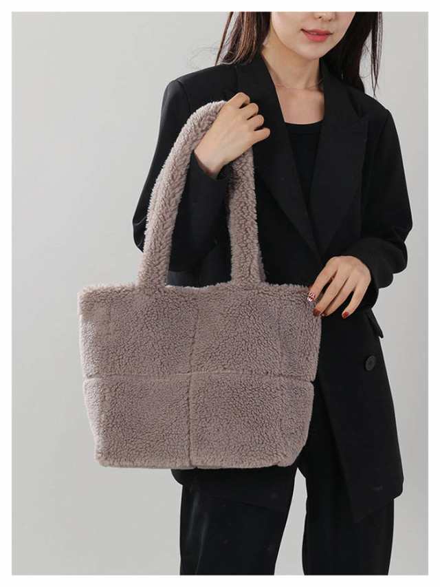 バッグ トート ショルダーバッグ レディース ボアバッグ 鞄 カバン 肩掛け 大きい おしゃれ シンプル 通勤 通学 可愛い 大容量 無地 プレゼント