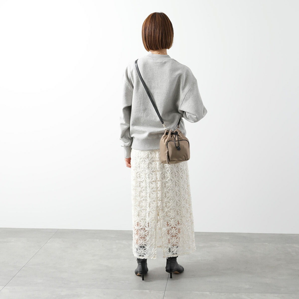 Furla フルラ ショルダーバッグ GAIA ガイア WE00653 BX3172 レディース ハンドバッグ 巾着バッグ 鞄 カラー3色 【mega】 Furla フルラ ショルダーバッグ GAIA ガイア WE00653 BX3172 レディース ハンドバッグ 巾着バッグ 鞄 カラー3色 【mega】