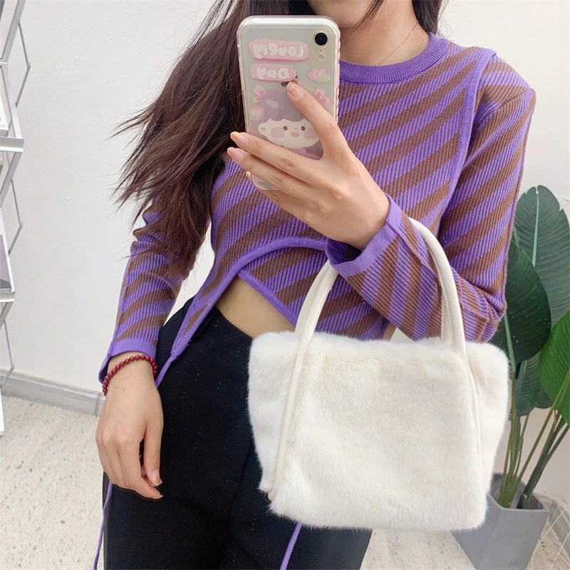 ファーバッグ ショルダーバッグ チェーンデザイン (T) ファーバッグ ショルダーバッグ チェーンデザイン (T)