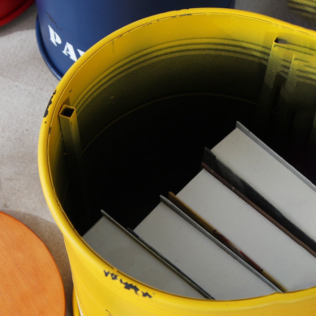 スツール ドラム缶 オットマン 机 ふた付き 蓋 収納 小物入れ ガレージ インテリア ブリキ ヴィンテージ アメリカン ビンテージ おしゃれ ブラック 黒 かっこいい