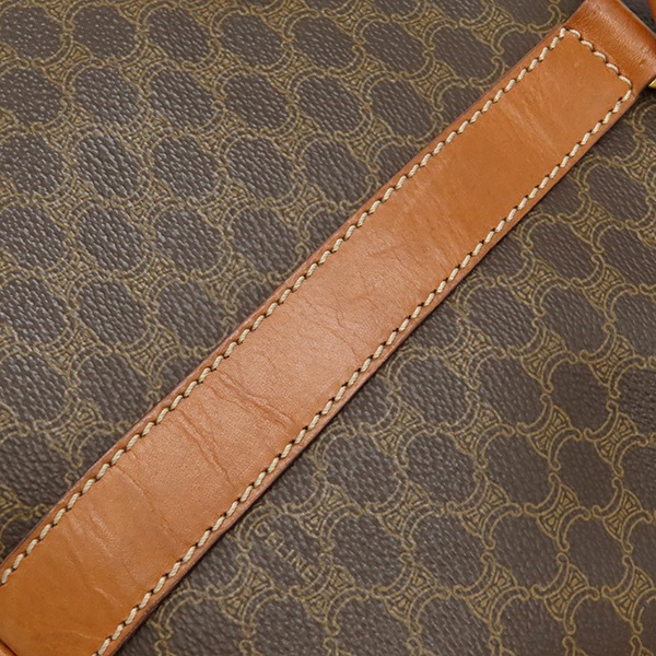 セリーヌ CELINE ハンドバッグ マカダム トート PVC レザー ブラウン ゴールド金具 総柄 トリオンフ ロゴ ヴィンテージ ショルダー 【中古】 セリーヌ CELINE ハンドバッグ マカダム トート PVC レザー ブラウン ゴールド金具 総柄 トリオンフ ロゴ ヴィンテージ ショルダー 【中古】